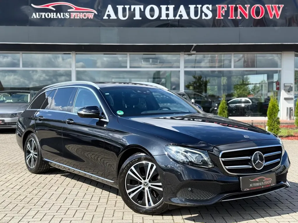 Mercedes-Benz E 300