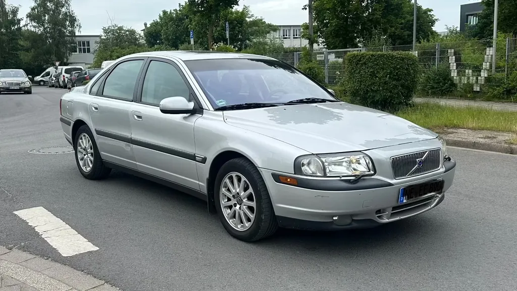 Volvo S80