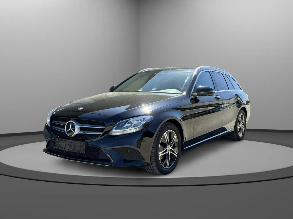 Mercedes-Benz C 220
