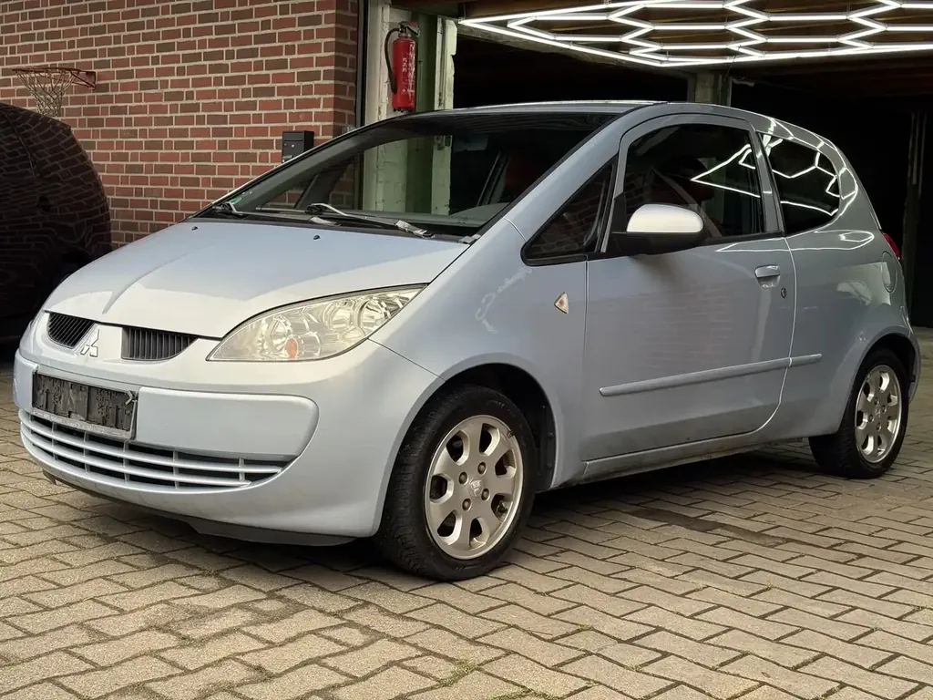 Mitsubishi Colt 1.3 Invite TÜV Neu