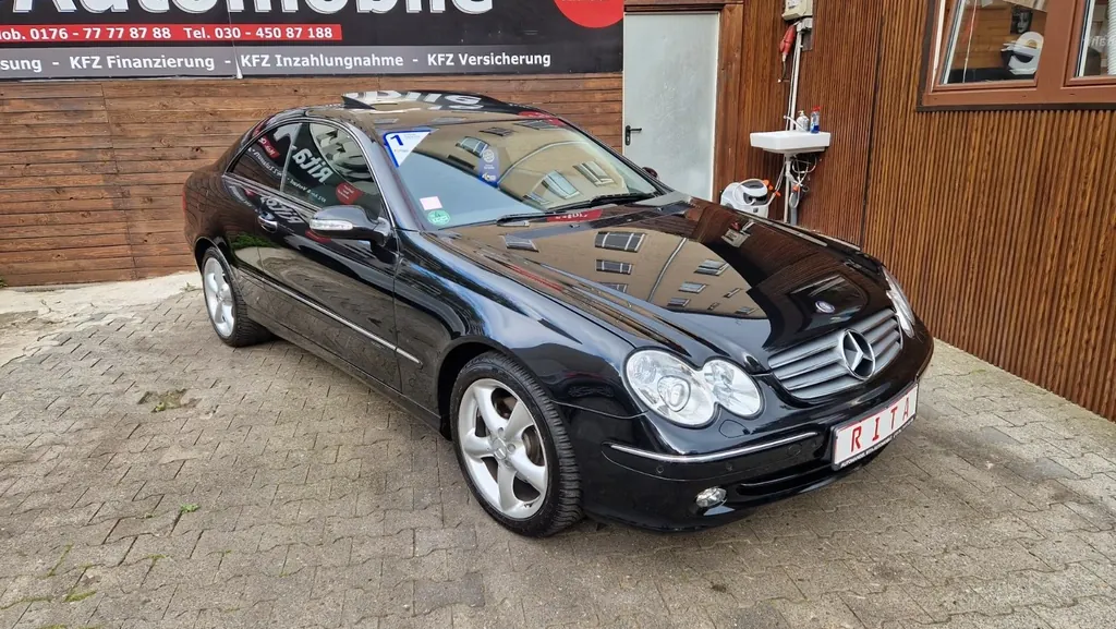 Mercedes-Benz CLK 240