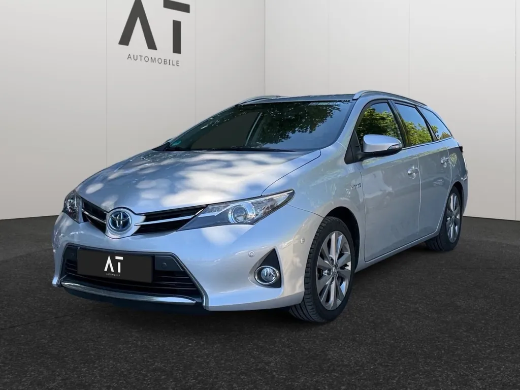 Toyota Auris Touring Sports